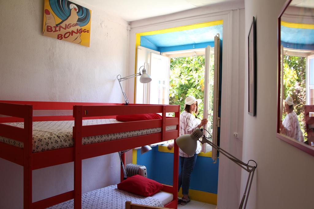 Arty Hostel Lissabon Buitenkant foto